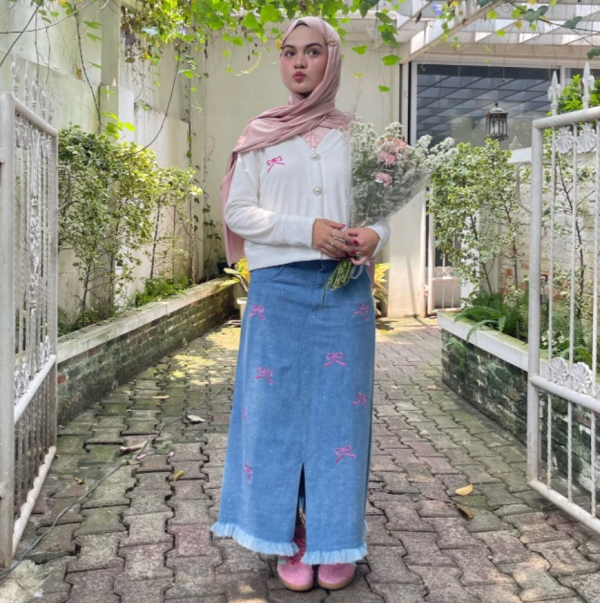 [Kamar Merona] - Hani Denim Skirt - Image 2